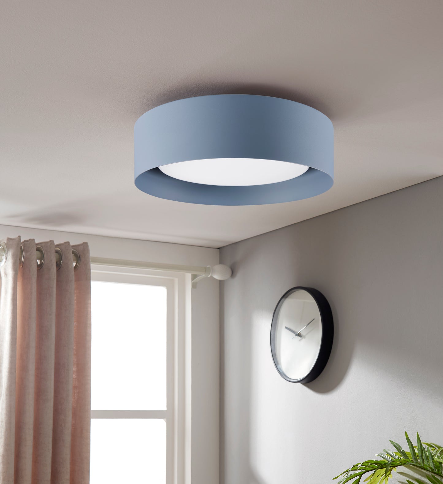 Lynch 15.75 in. 3-Light Gray Flush Mount Ceiling Fixture